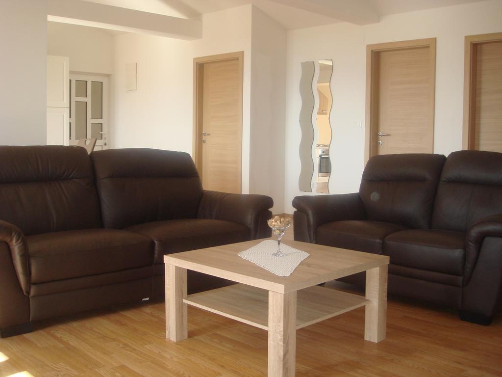 סלצה Apartments Jelicic מראה חיצוני תמונה